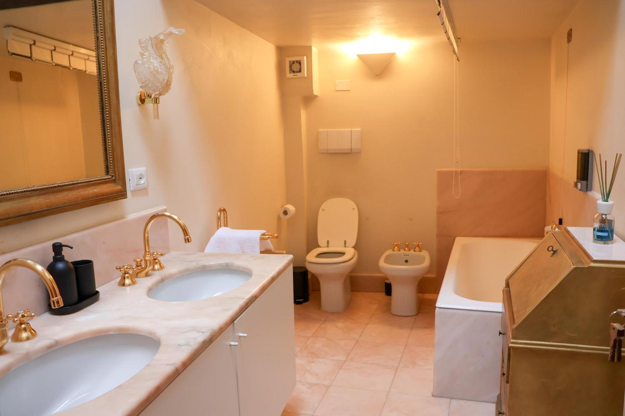 Aurelia Maison Verona Bagian luar foto